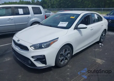 2019 Kia Forte Lxs z USA, uszkodzony, nr VIN 3KPF24AD2KE043908